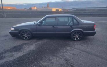 Volvo-1991-grey-1