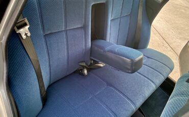 Volvo-240-1986-Sedan-15