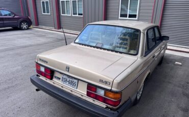 Volvo-240-1991-1