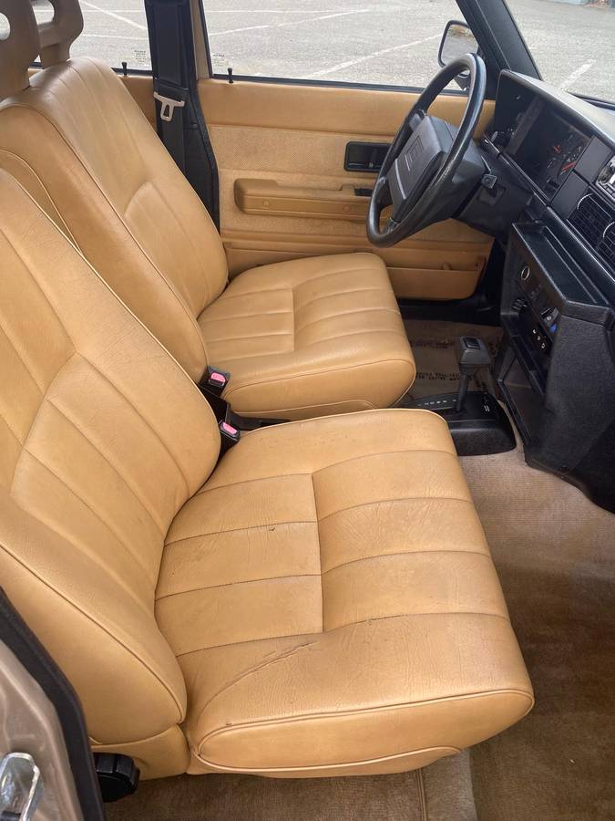 Volvo-240-1993-10