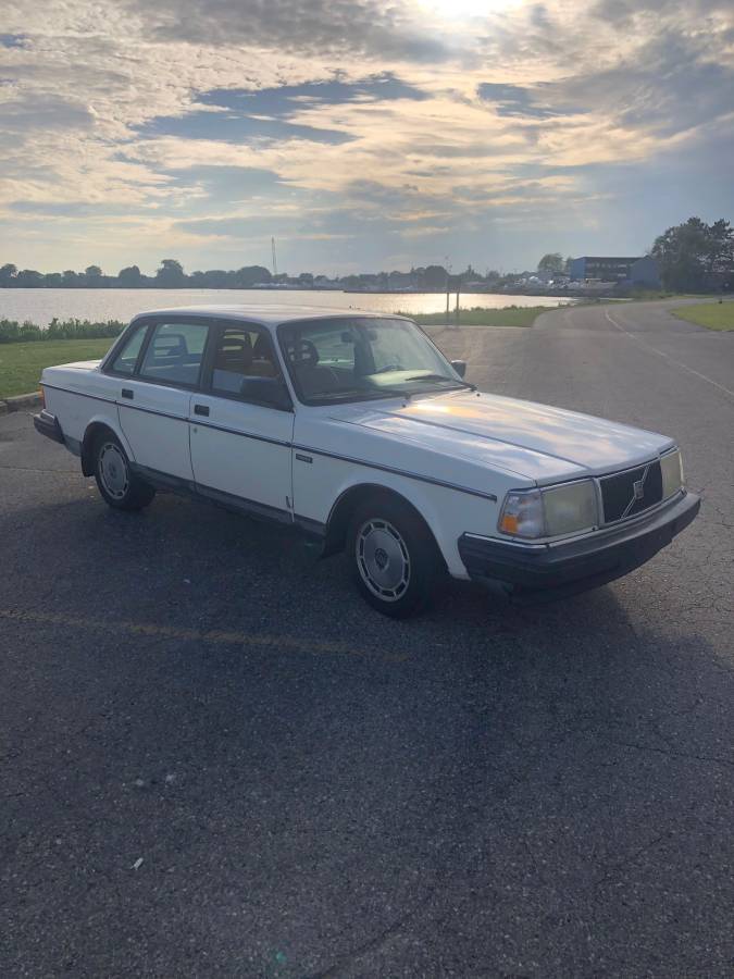 Volvo-240-1993-2