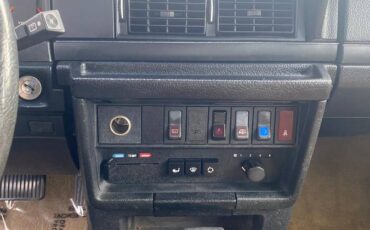 Volvo-240-1993-22