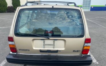 Volvo-240-1993-4