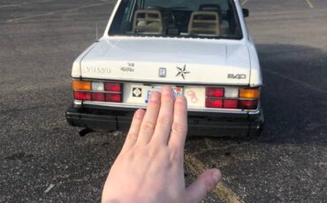 Volvo-240-1993-5