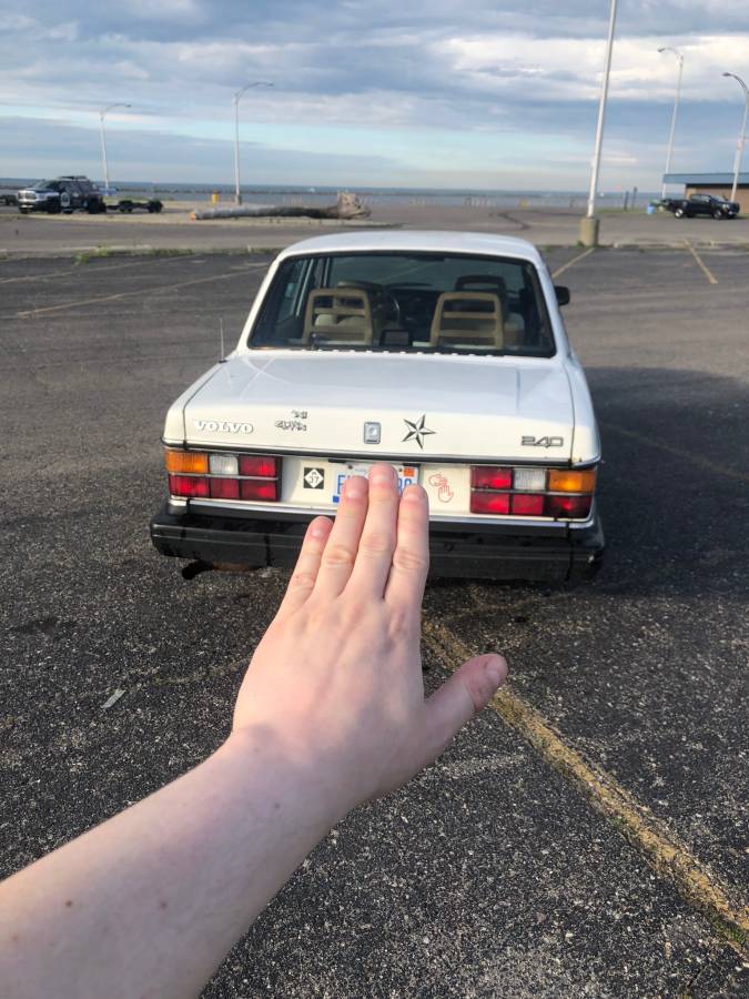 Volvo-240-1993-5