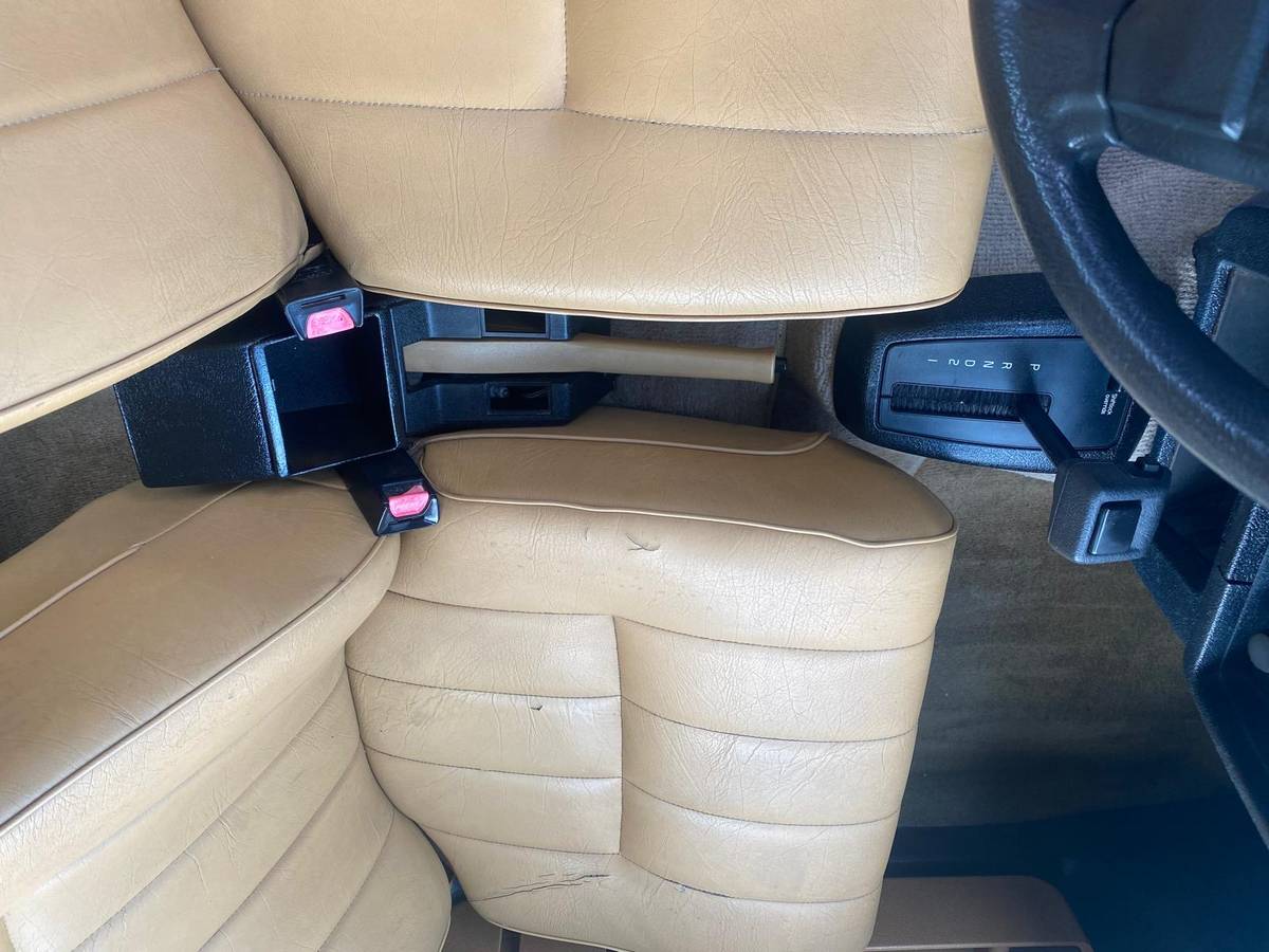Volvo-240-1993-7