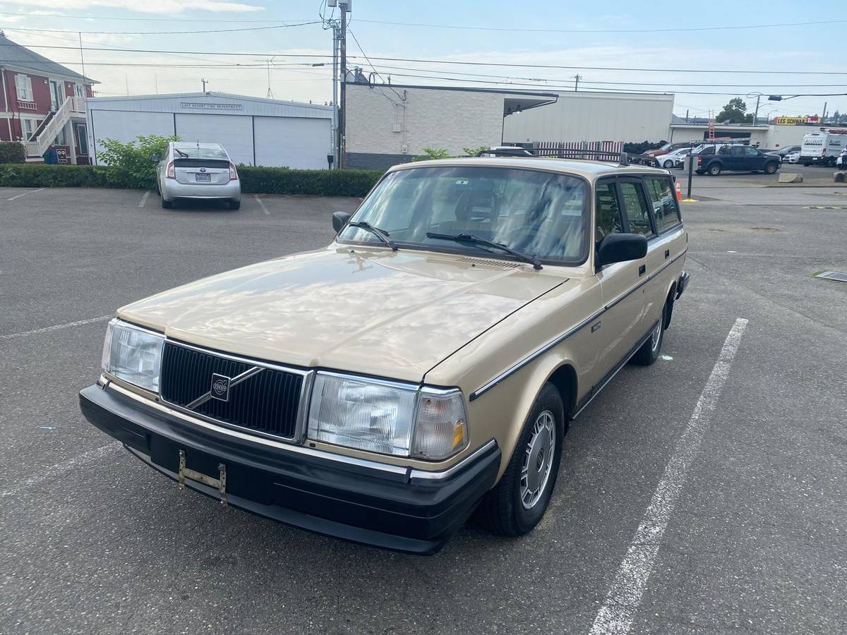 Volvo-240-1993