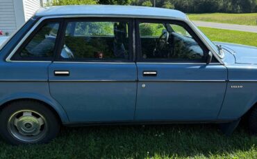 Volvo-240-dl-1985-blue-11