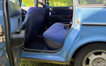Volvo-240-dl-1985-blue-19