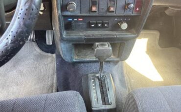Volvo-240-dl-1990-10