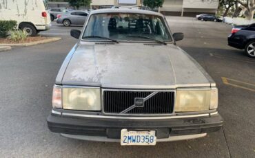 Volvo-240-wagon-1989-2