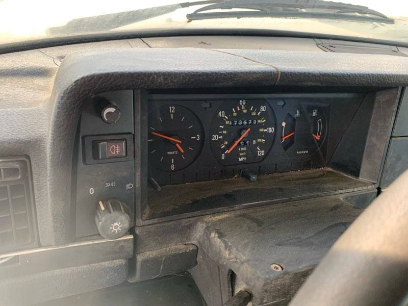 Volvo-240-wagon-1989-6