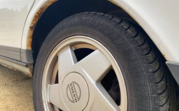 Volvo-240-wagon-1992-white-8