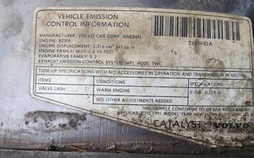 Volvo-240dl-wagon-1992-34