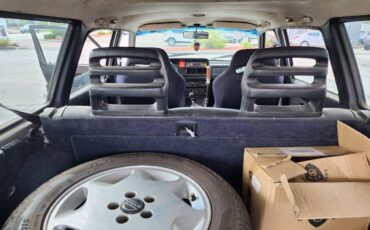 Volvo-240dl-wagon-1992-35