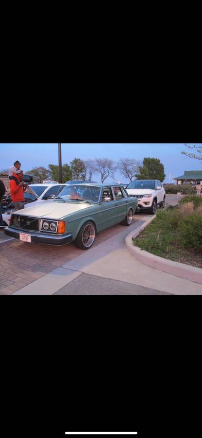 Volvo-244-dl-1979-green-5
