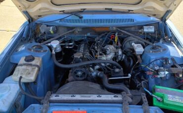 Volvo-245-1980-blue-6