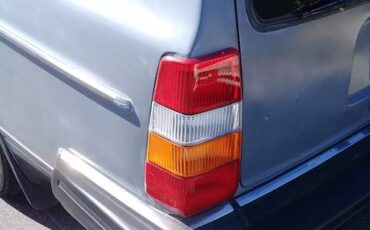 Volvo-245-1990-17