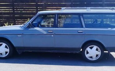 Volvo-245-1990