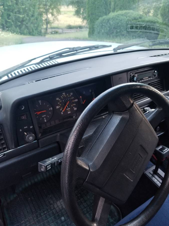 Volvo-245-1992-2