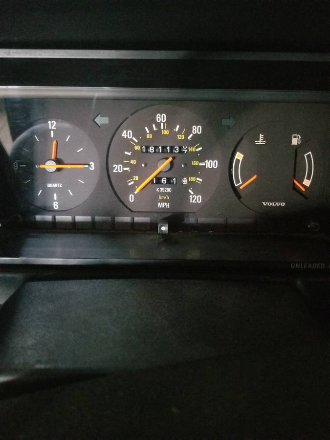 Volvo-245-1992-3