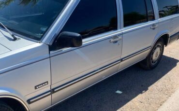 Volvo-740-1985-grey-1
