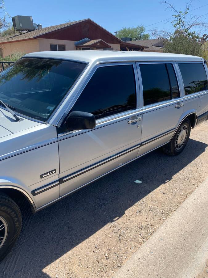 Volvo-740-1985-grey-1