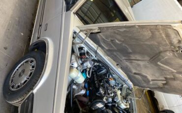 Volvo-740-1985-grey-2