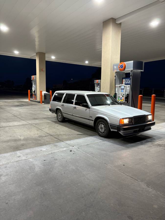 Volvo-740-1985-grey