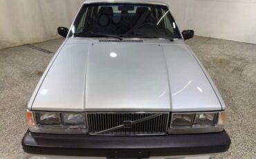 Volvo-740-1989-Sedan-39