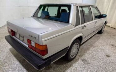 Volvo-740-1989-Sedan-5