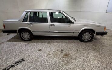 Volvo-740-1989-Sedan-6