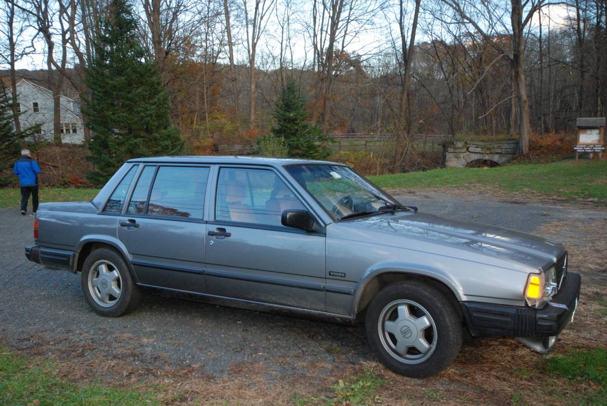 Volvo-740-turbo-1989-silver-2
