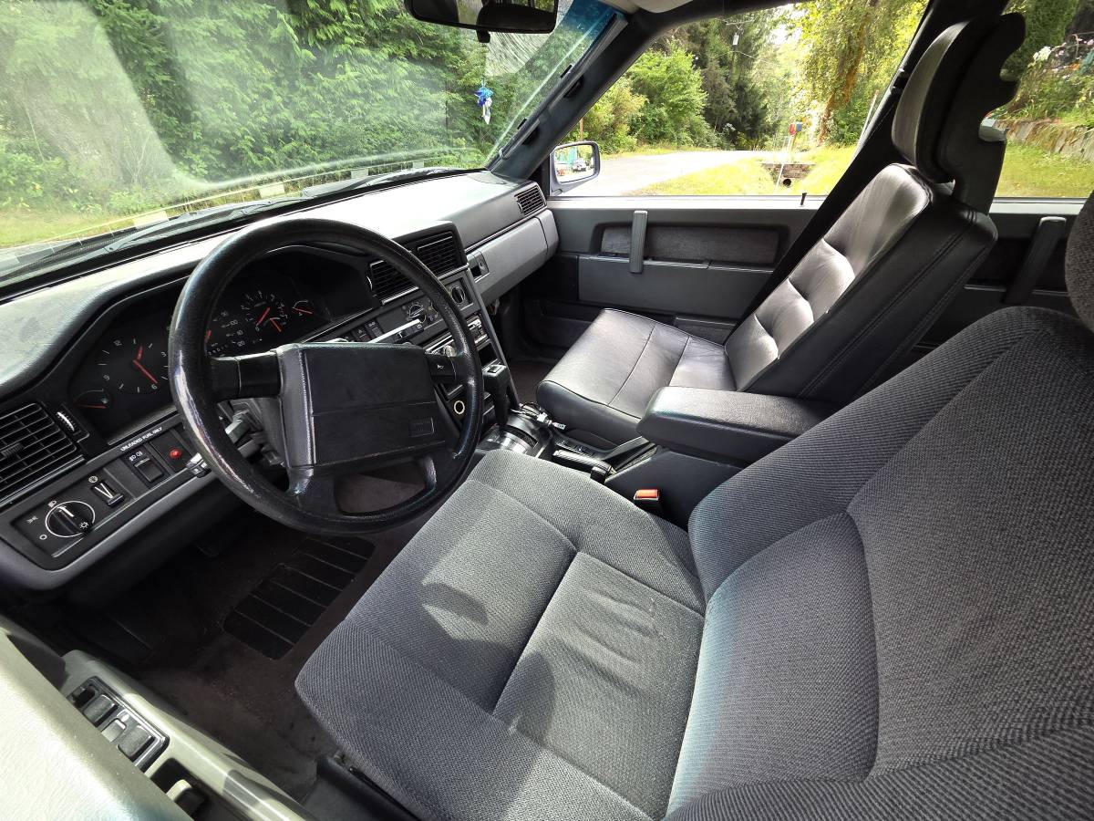 Volvo-760-turbo-1990-black-8