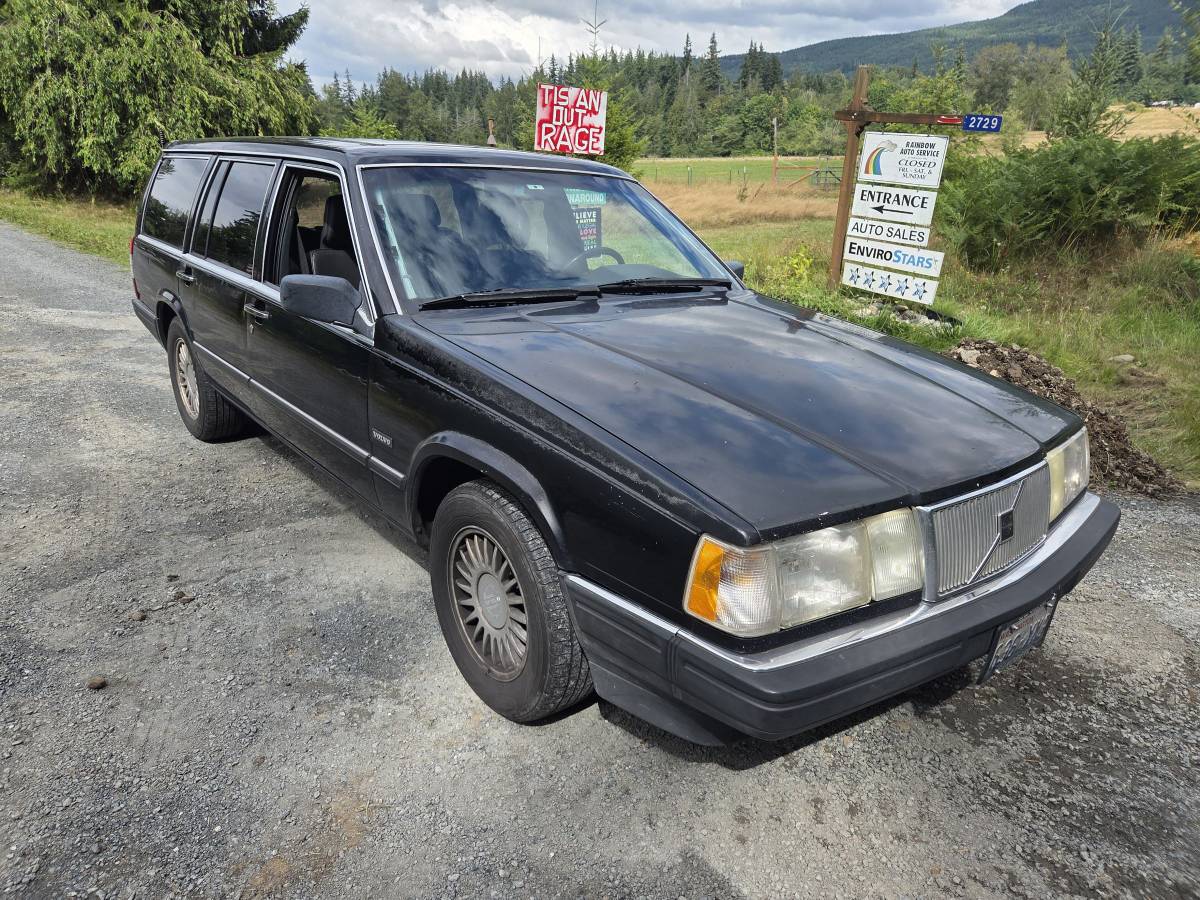Volvo-760-turbo-1990-black