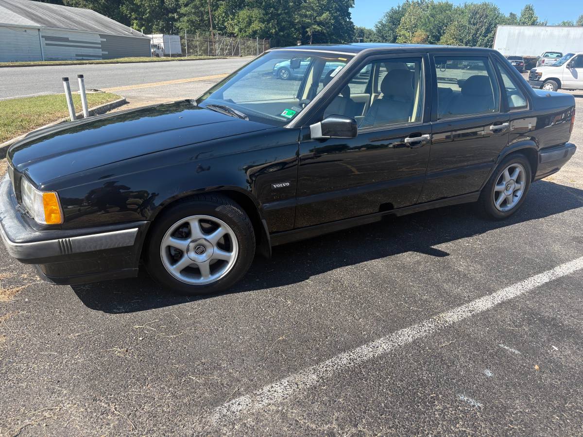 Volvo-850-1993-black-14