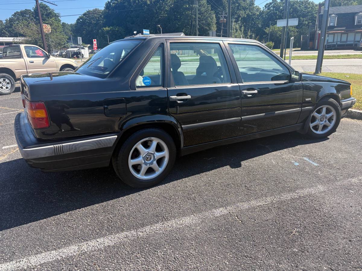 Volvo-850-1993-black-14