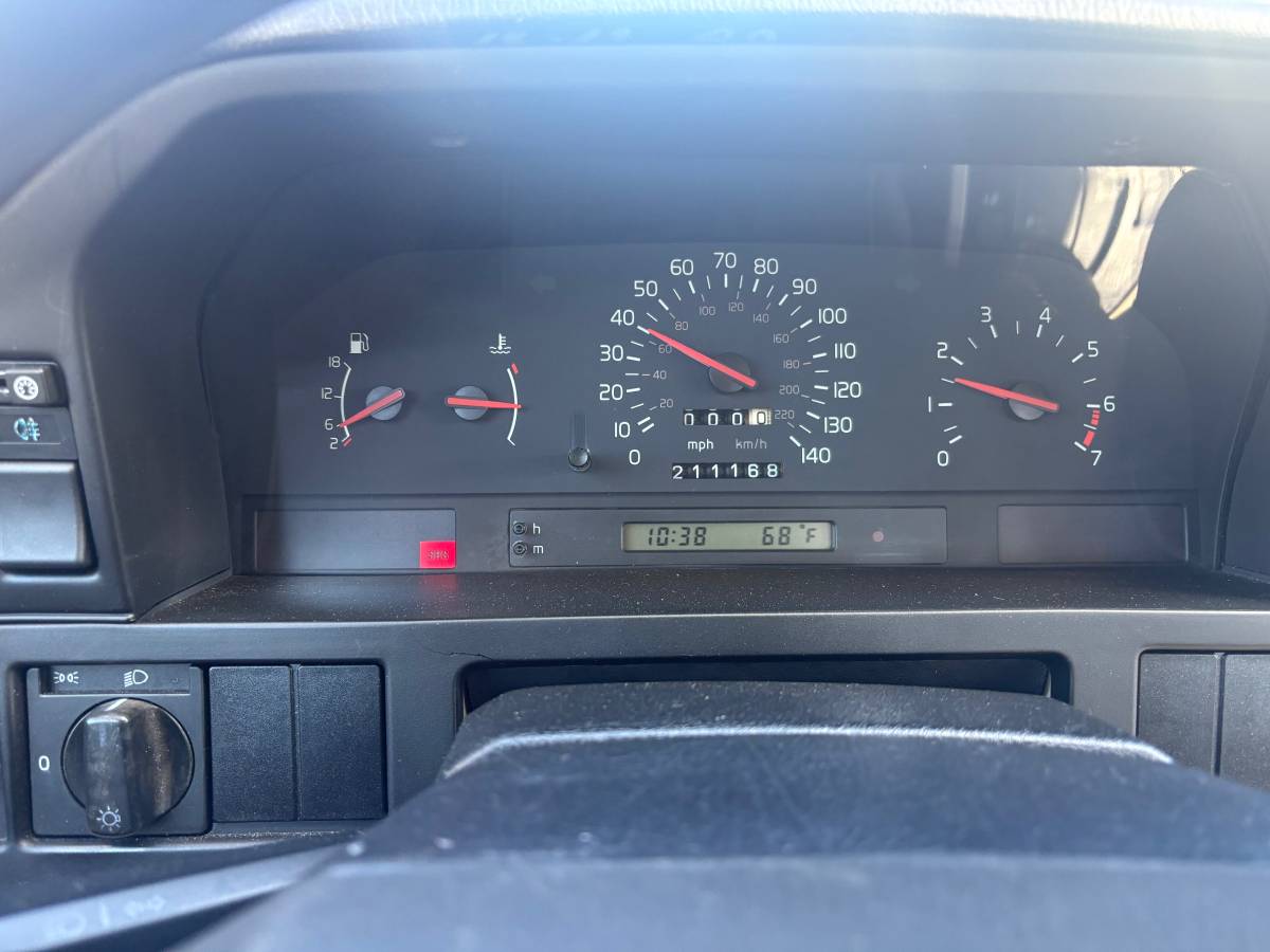 Volvo-850-1993-black-21