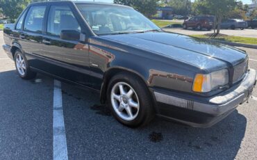 Volvo-850-1993-black-3