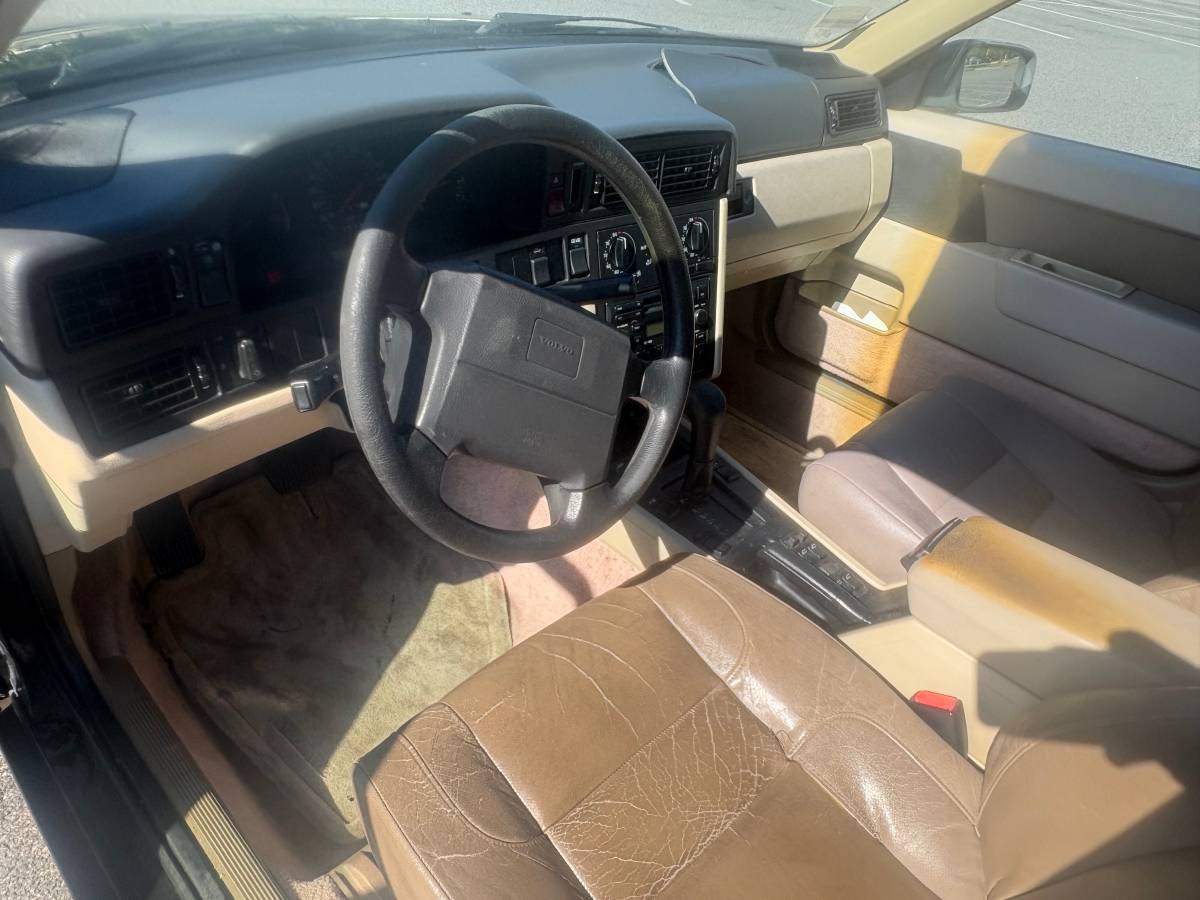 Volvo-850-1993-black-5