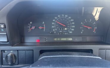 Volvo-850-1993-black-9