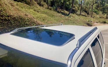 Volvo-850-turbo-sportswagon-1995-white-11