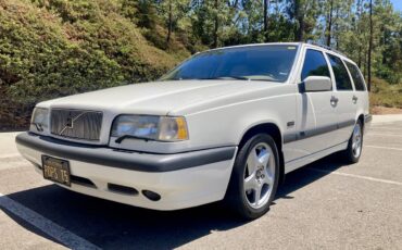 Volvo-850-turbo-sportswagon-1995-white