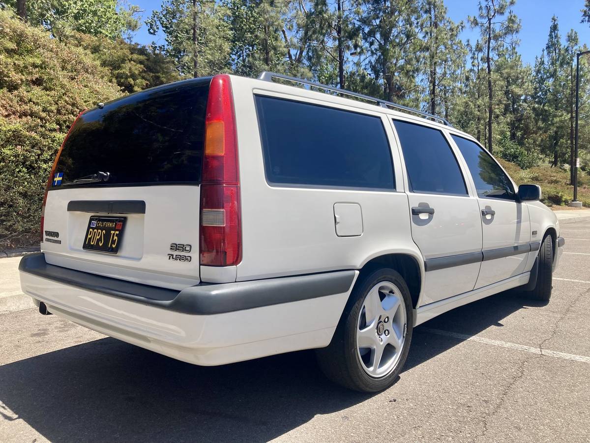 Volvo-850-turbo-sportswagon-1995-white-4