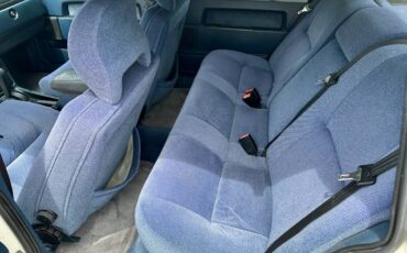 Volvo-940-1994-white-13