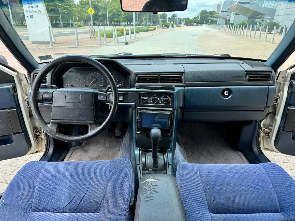 Volvo-940-1994-white-16