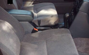 Volvo-940-1995-green-2