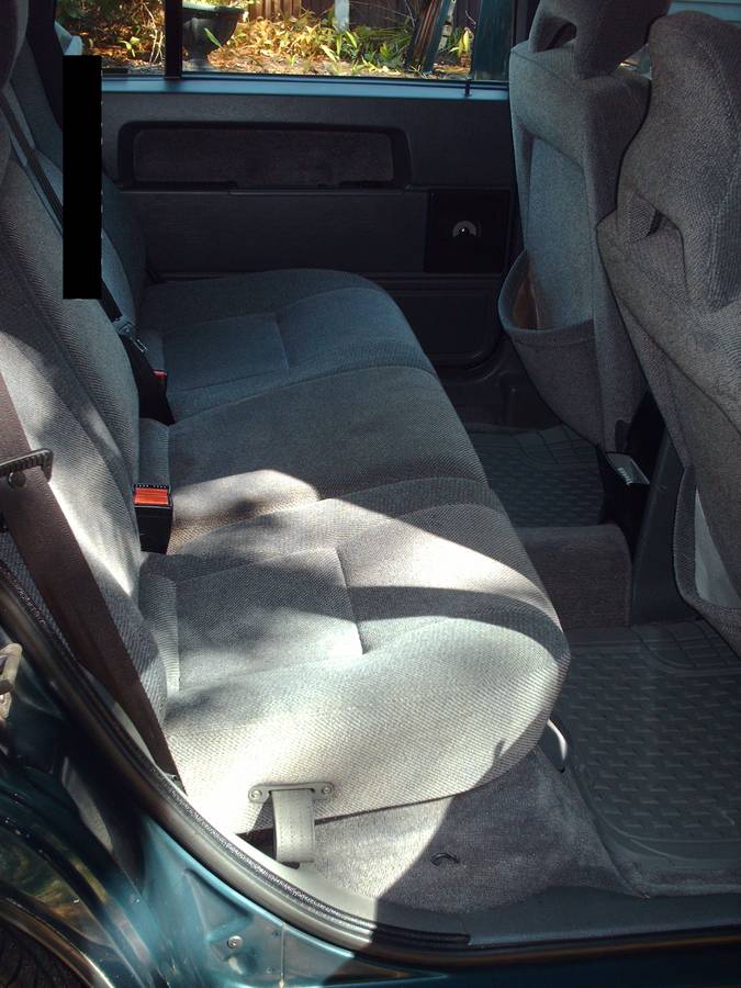 Volvo-940-1995-green-3