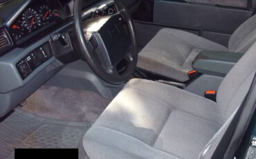 Volvo-940-1995-green-5