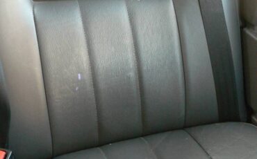 Volvo-940-sedan-1994-silver-12